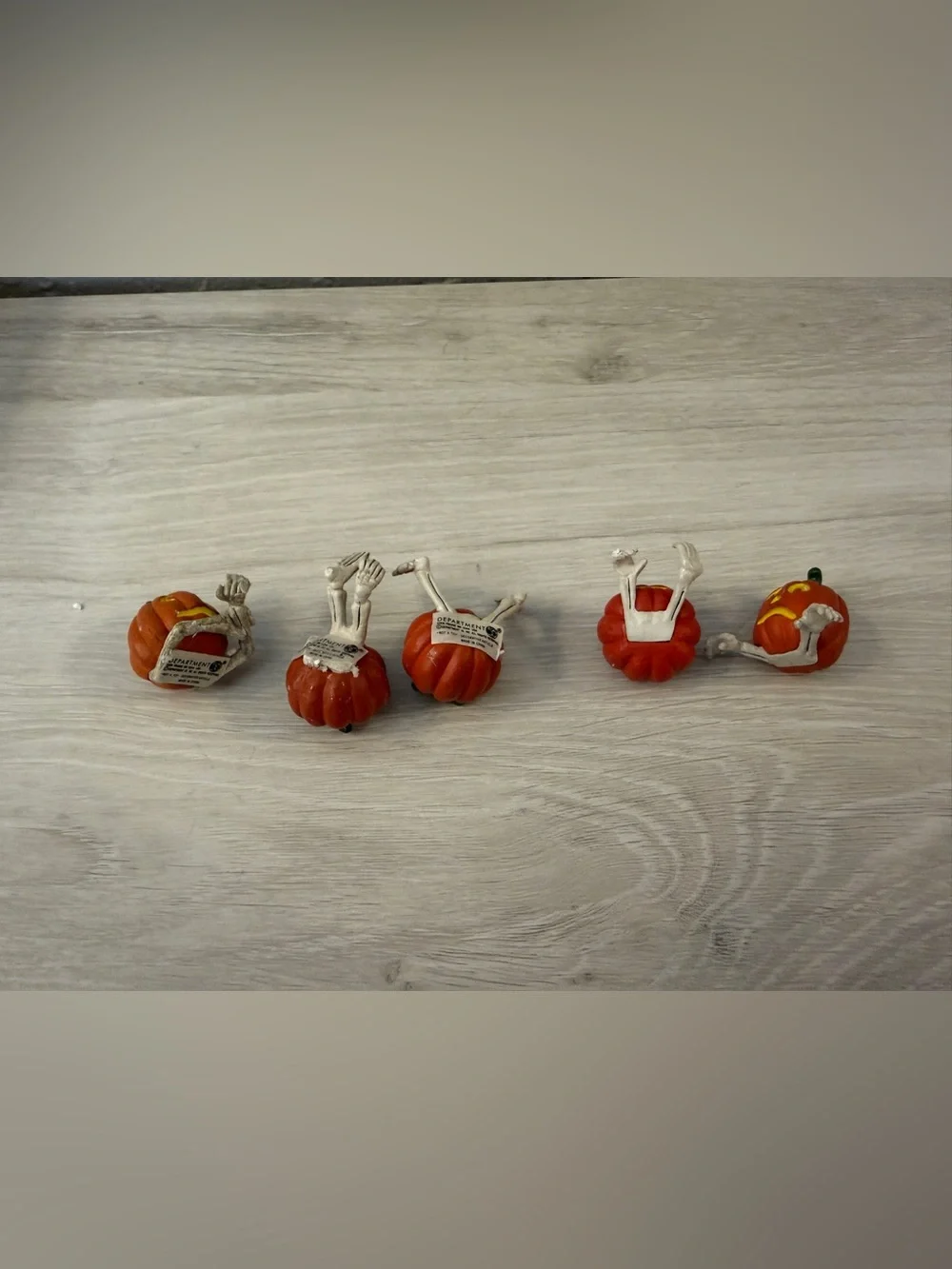 Dept 56 Halloween Village Accessories - Pumpkin Heads (#800029) - Set of 5 w Box